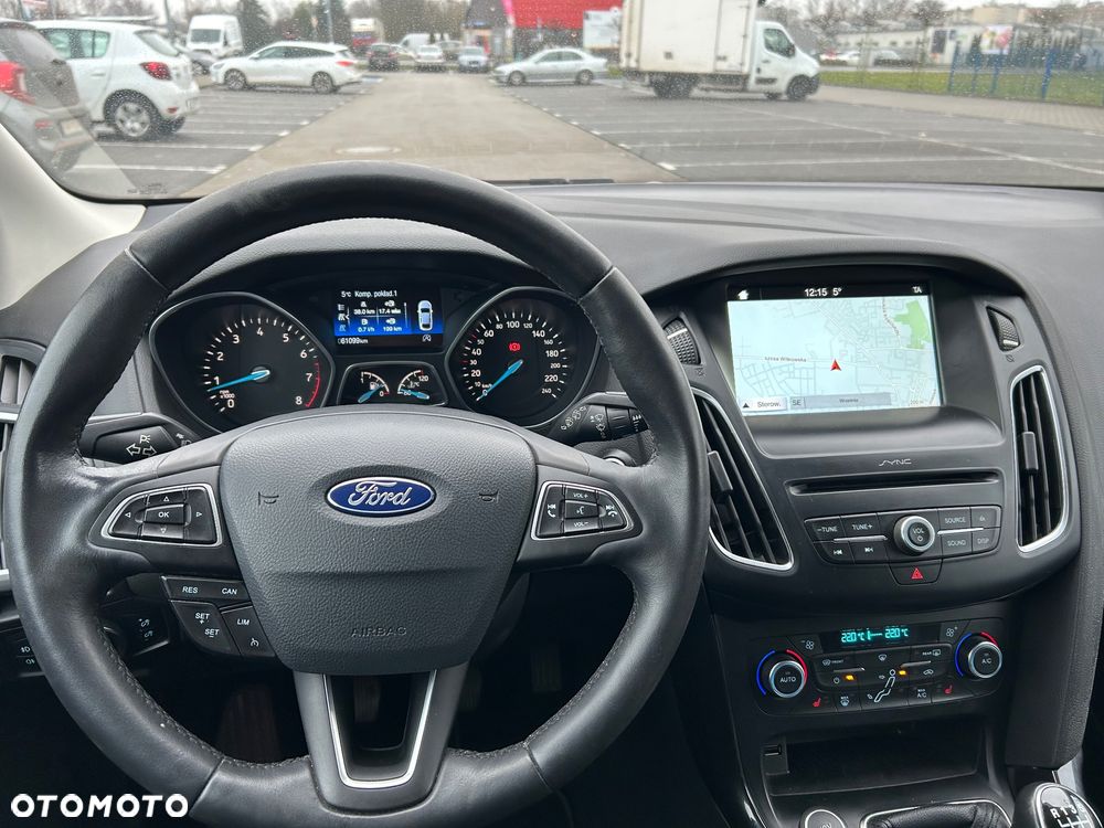 Ford Focus 1.0 EcoBoost Start-Stopp-System TITANIUM STYLE - 11