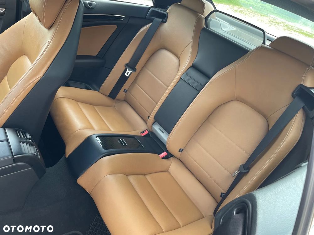 Mercedes-Benz Klasa E 350 BlueEFFICIENCY 7G-TRONIC Elegance - 13
