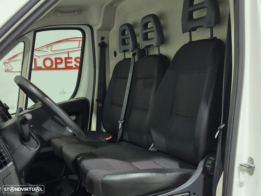 Peugeot Boxer 2.2HDI - 100.000KM | GARANTIA | NACIONAL - 2020 - 23