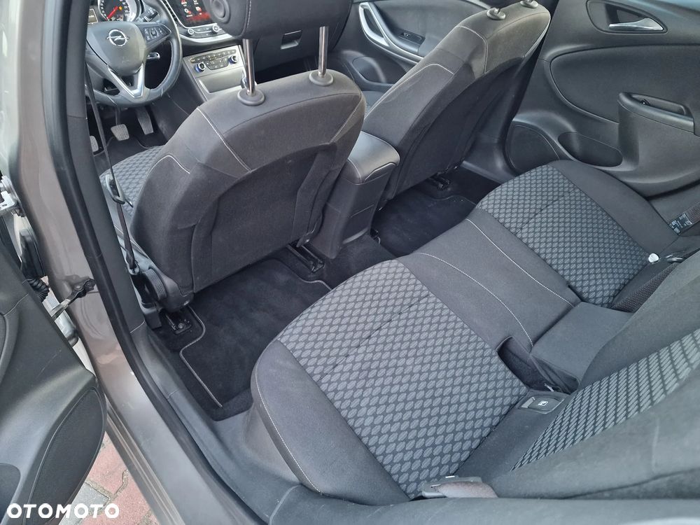 Opel Astra 1.4 T Enjoy S&S - 17