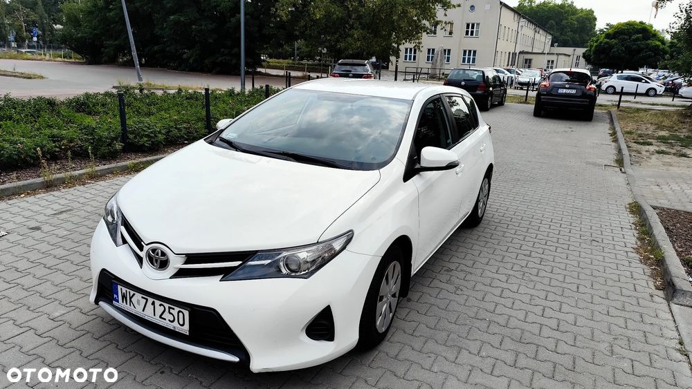 Toyota Auris 1.4 D-4D Active - 1