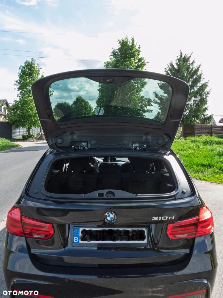 BMW Seria 3 318d M Sport Shadow - 9