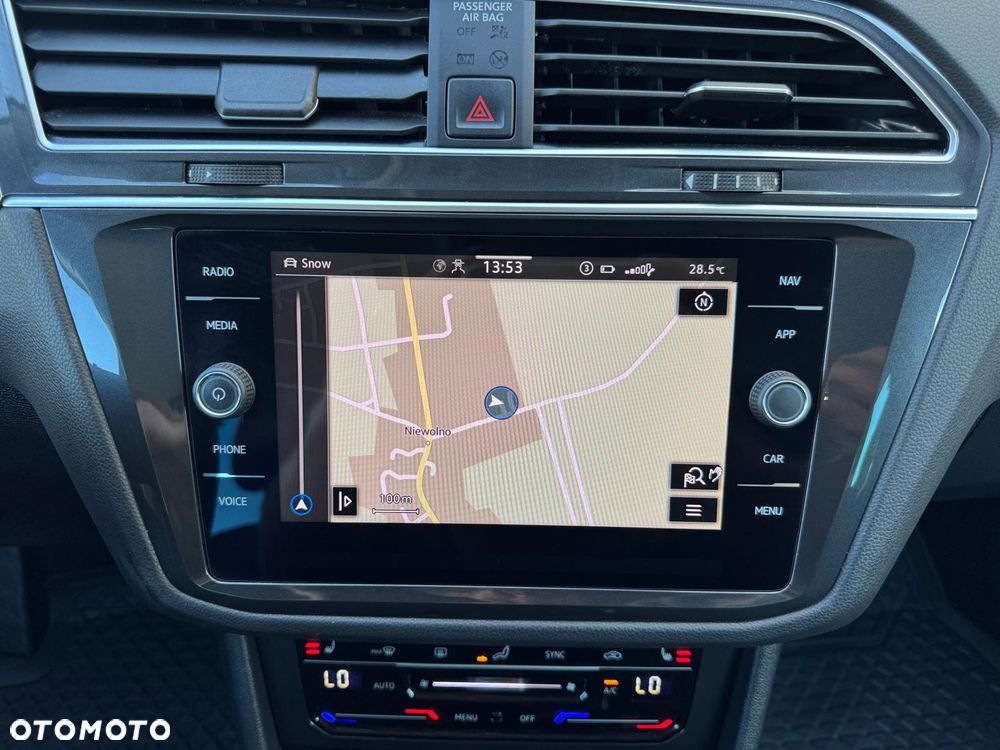 Volkswagen Tiguan 2.0 TDI SCR 4Mot Elegance DSG - 31