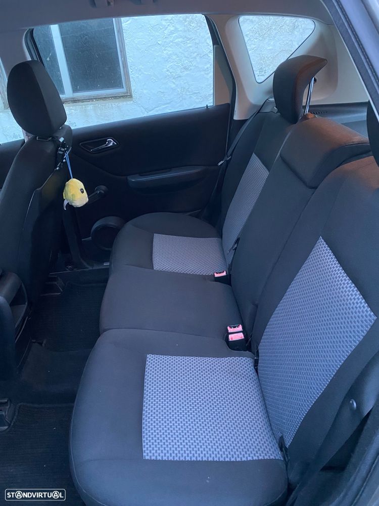 Mercedes-Benz A 150 Elegance Automatic - 6