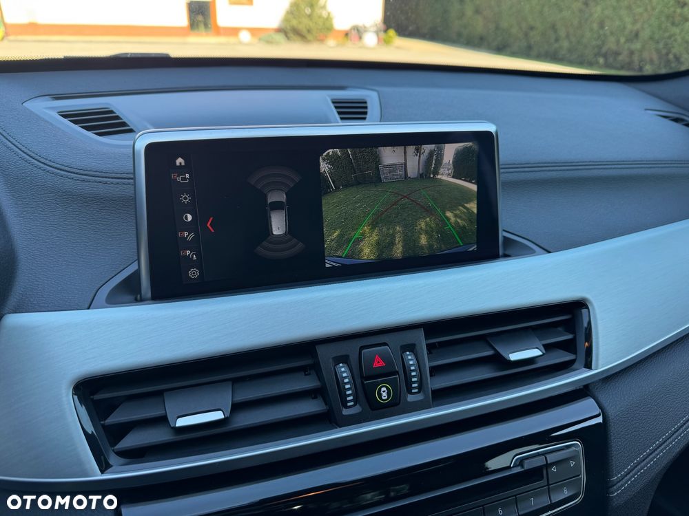 BMW X1 xDrive28i Sport Line - 22