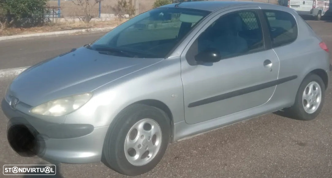 Peugeot 206 - 3