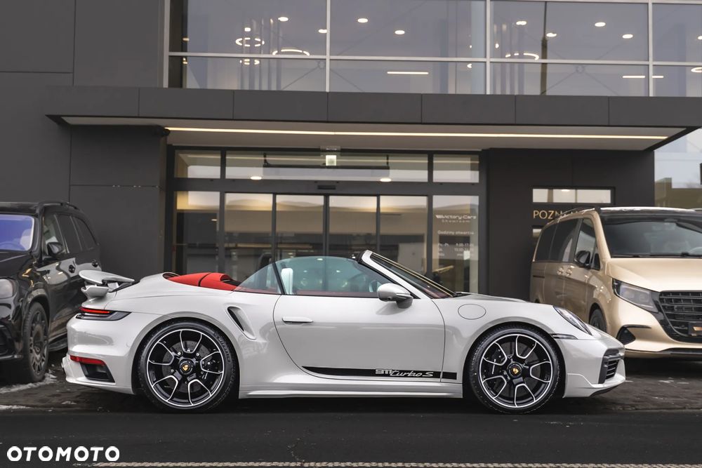 Porsche 911 Turbo S - 11