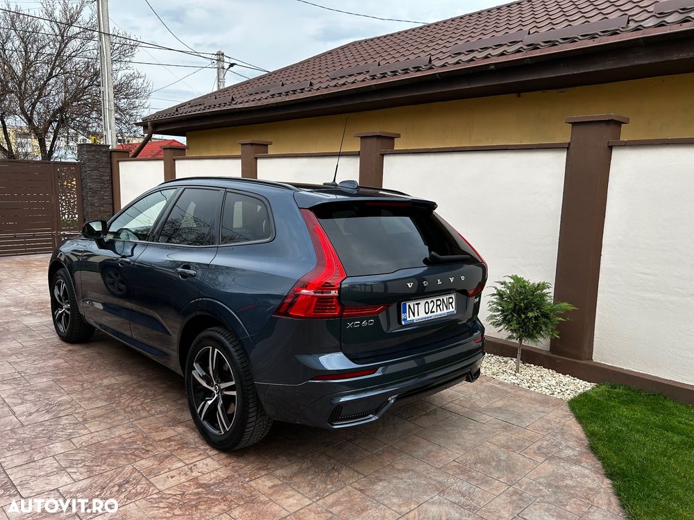 Volvo XC 60 B4 D AWD Ultimate Dark - 14