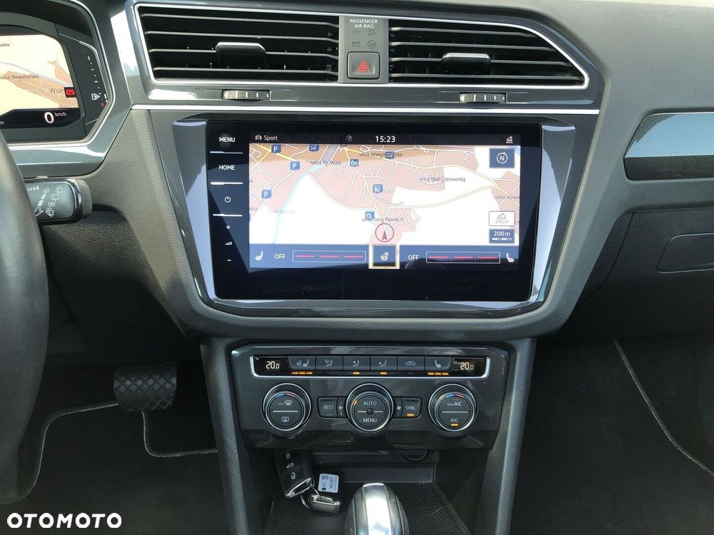 Volkswagen Tiguan - 17
