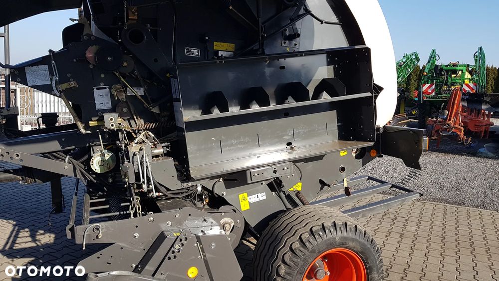 Claas VARIANT 360RF - 9