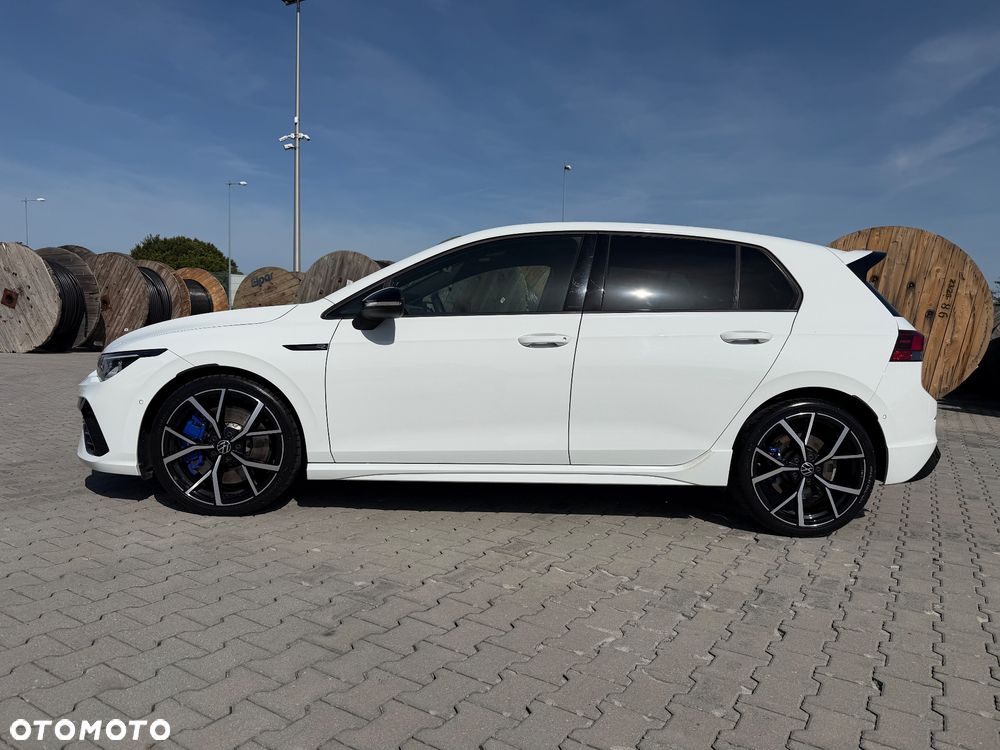 Volkswagen Golf - 4