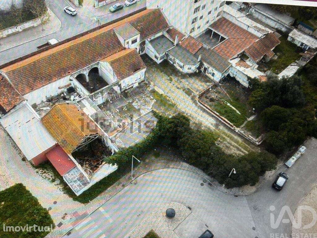 Terreno em Montijo e Afonsoeiro de 2432,00 m2 - Grande imagem: 4/5