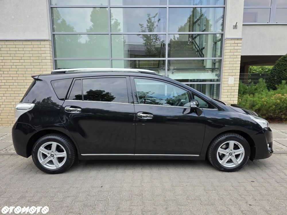 Toyota Verso - 8