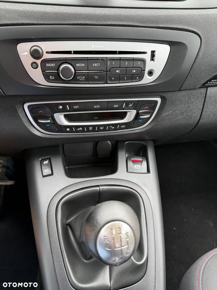 Renault Scenic 1.6 16V TomTom Edition - 14