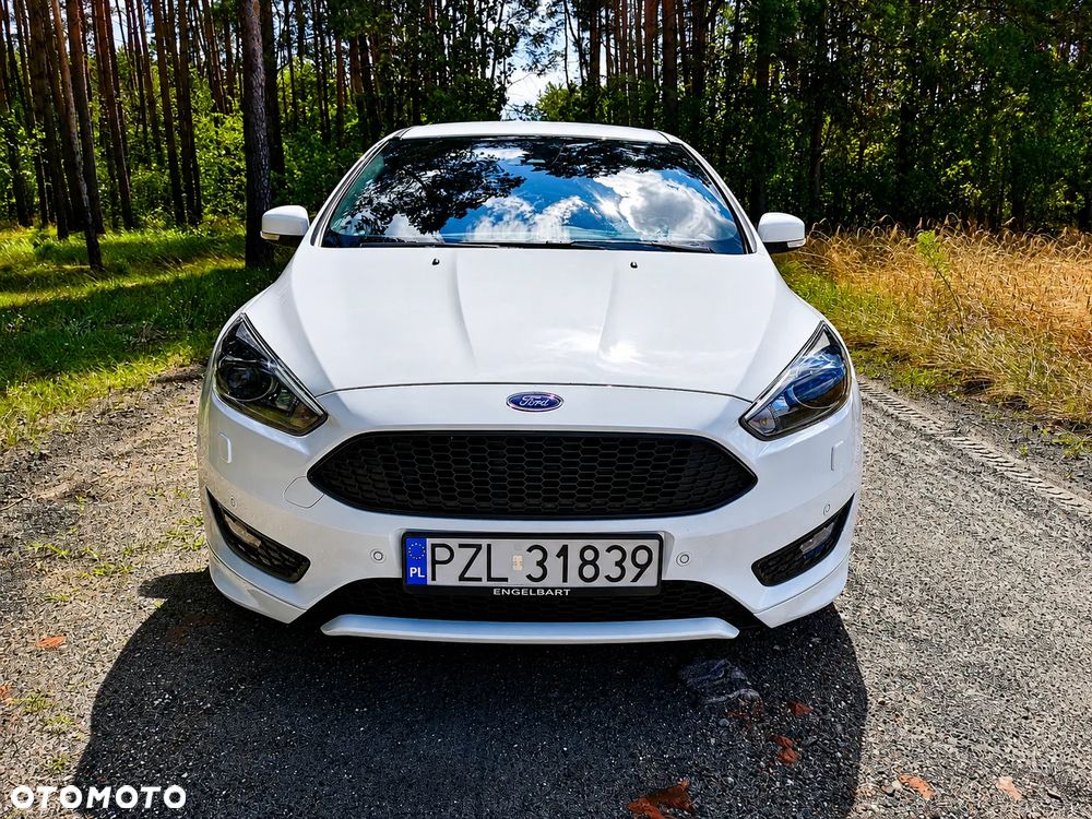 Ford Focus 1.5 EcoBoost STart-Stopp-System ST-LINE - 3