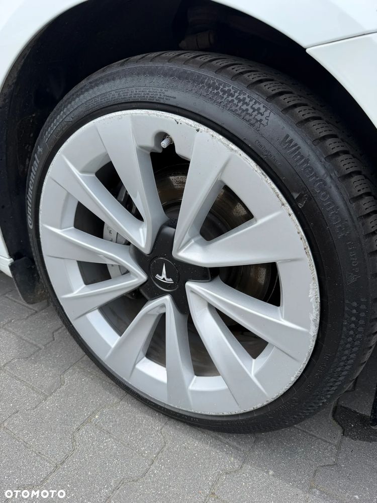 Tesla Model 3 Langstreckenbatterie Allradantrieb Dual Motor - 15