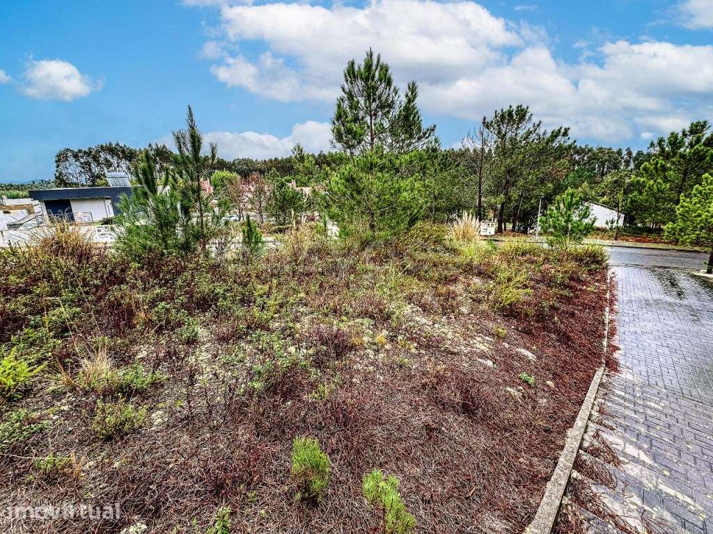 Lote 603 m2 para construção de moradia com 2 pisos, garagem e piscina. - Grande imagem: 4/15