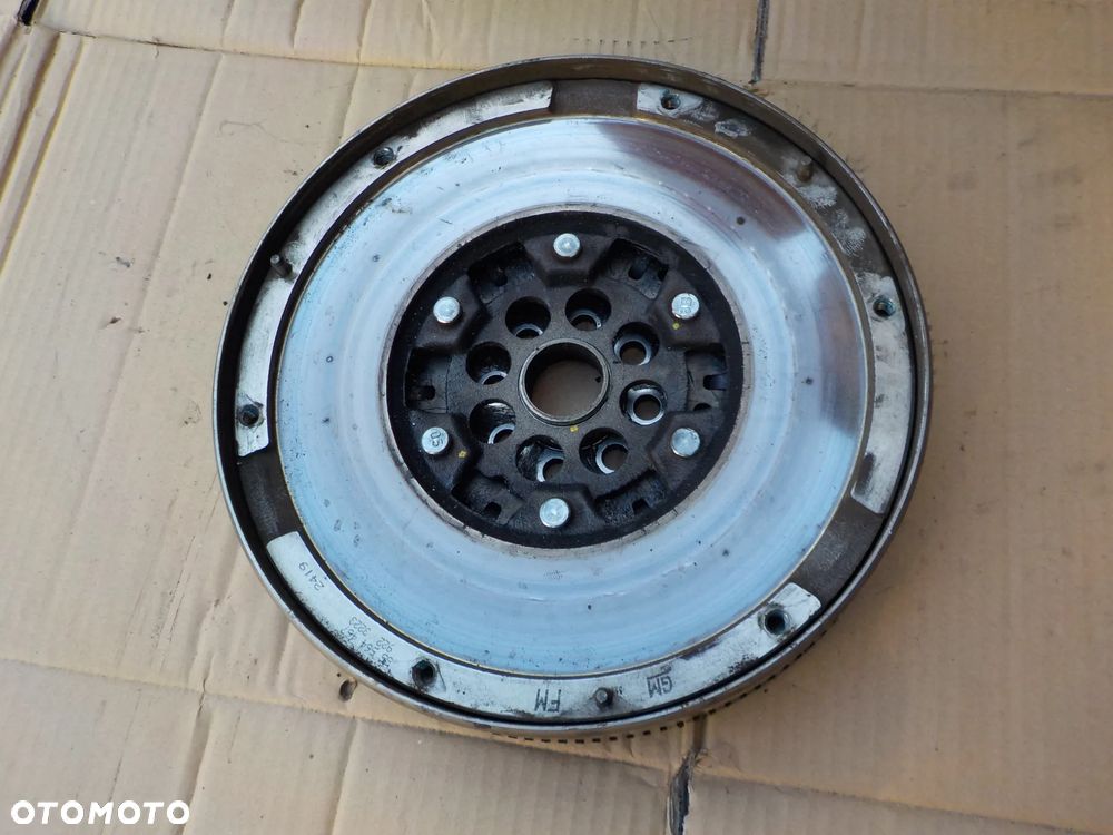 koło dwumasowe opel corsa d 1,7 cdti 2008r 55564467 - 1