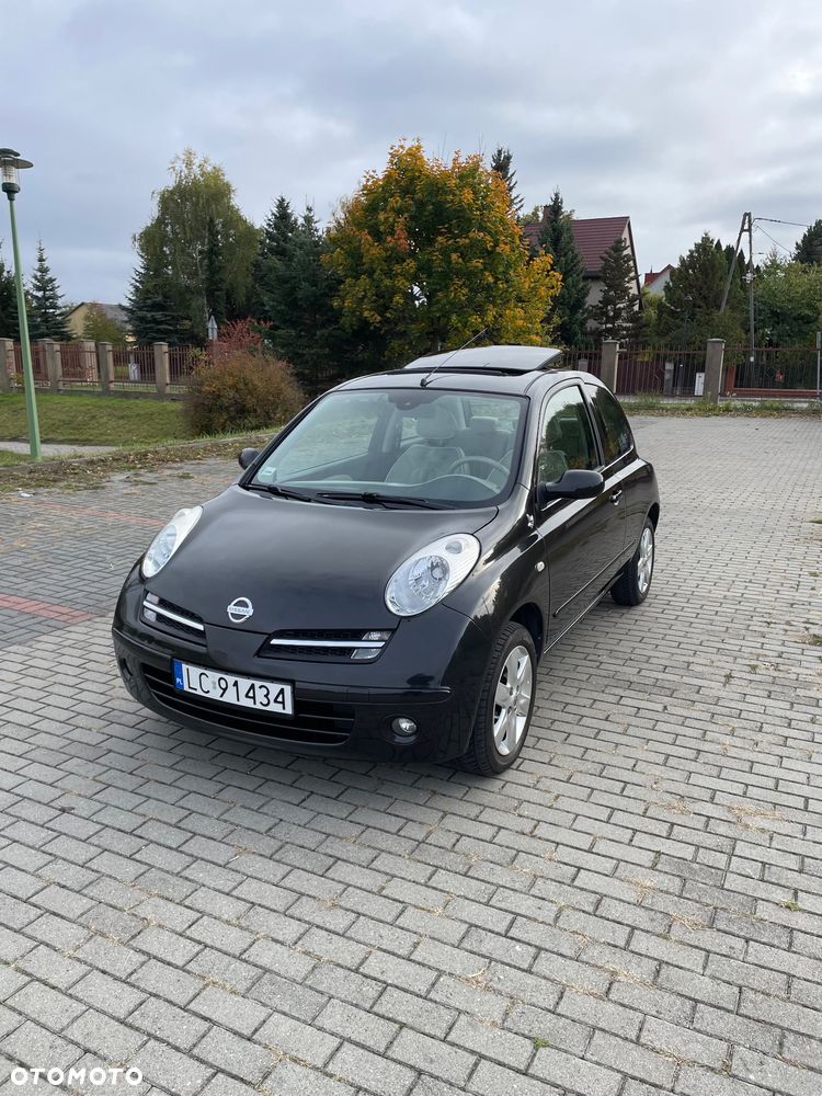 Nissan Micra - 1
