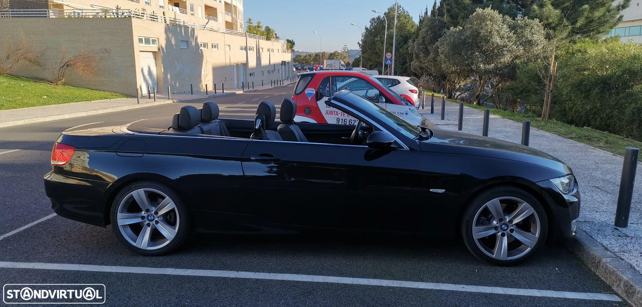 BMW 325 i Auto - 33