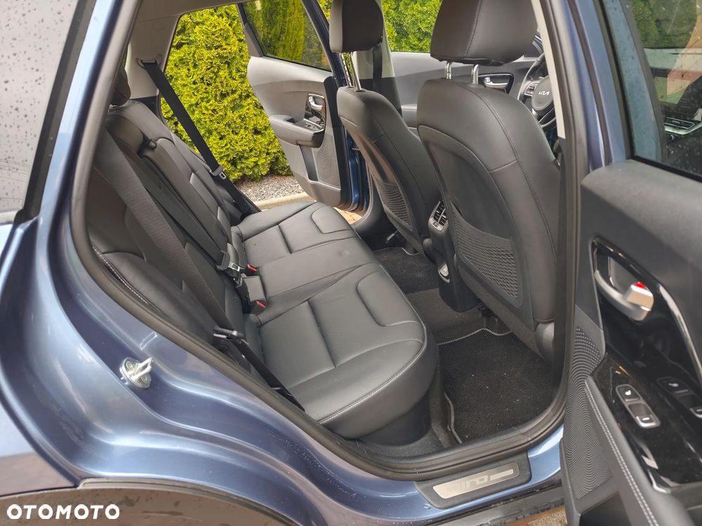 Kia Niro 1.6 GDI Plug-In Hybrid Business Line - 27