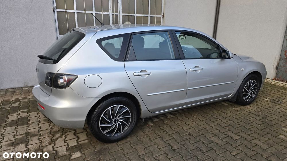 Mazda 3 1.6 Sport Active Plus - 19