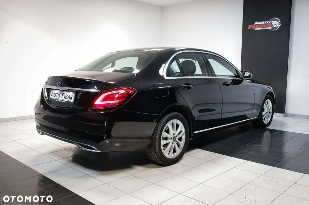 Mercedes-Benz Klasa C - 9