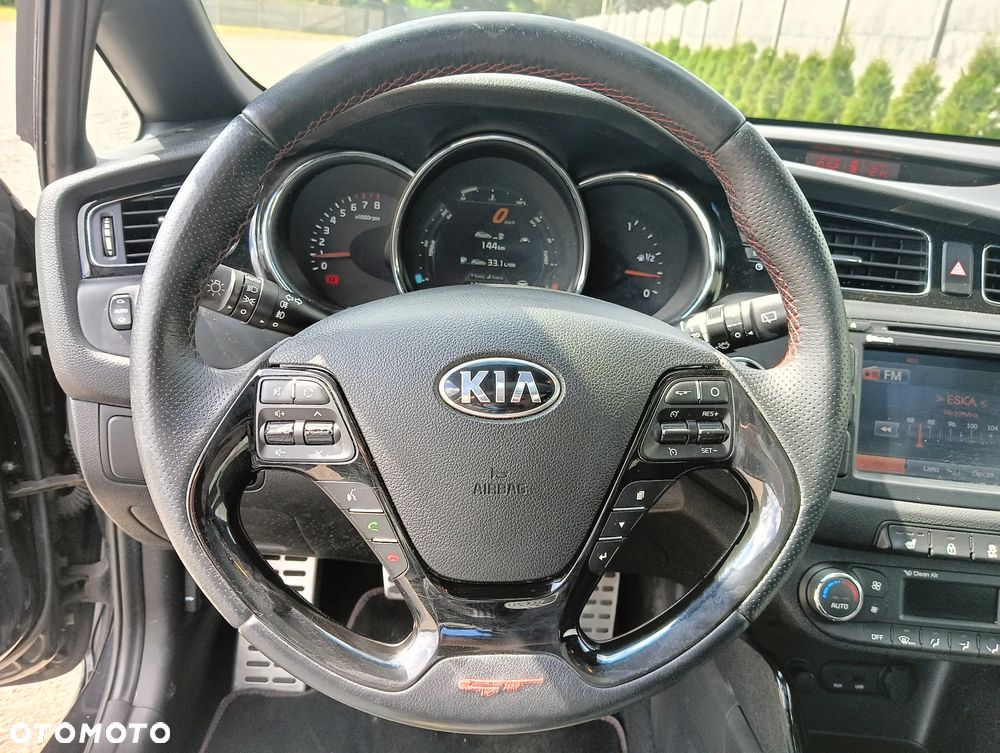 Kia Ceed Cee'd 1.6 T-GDI GT XL - 35