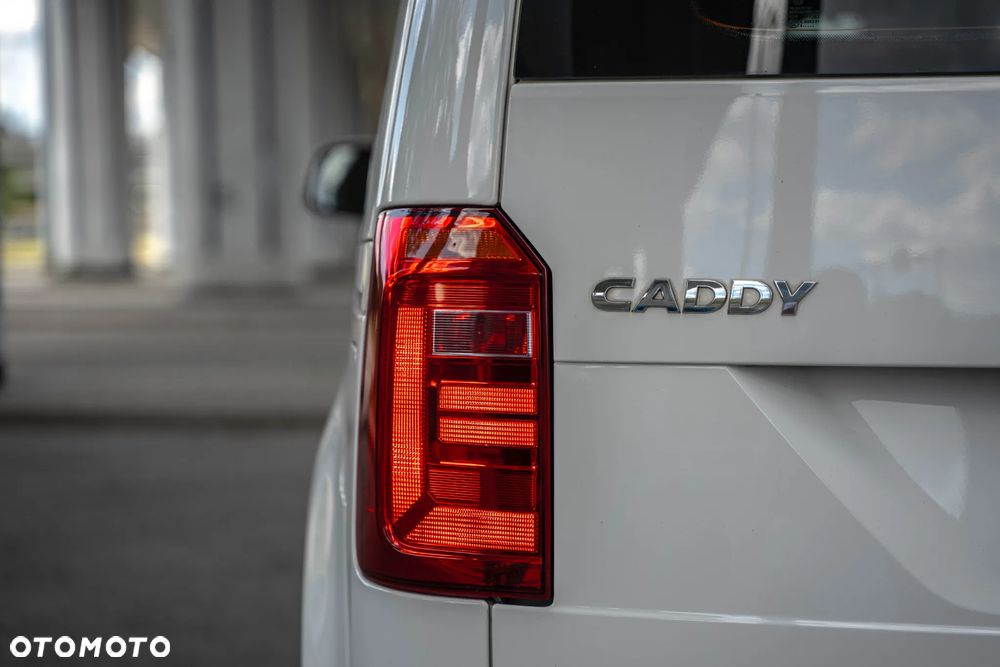 Volkswagen Caddy 2.0 TDI Comfortline - 12