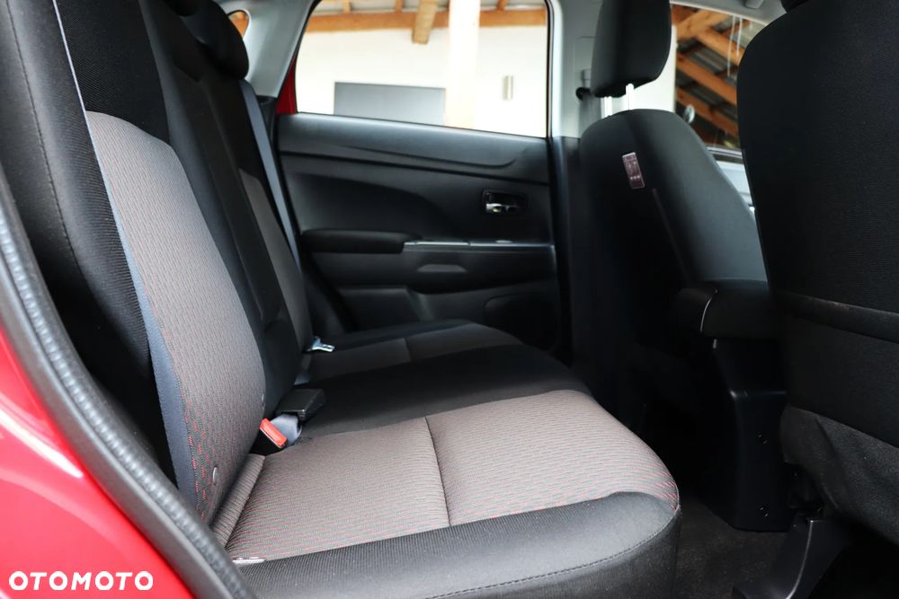 Mitsubishi ASX - 23