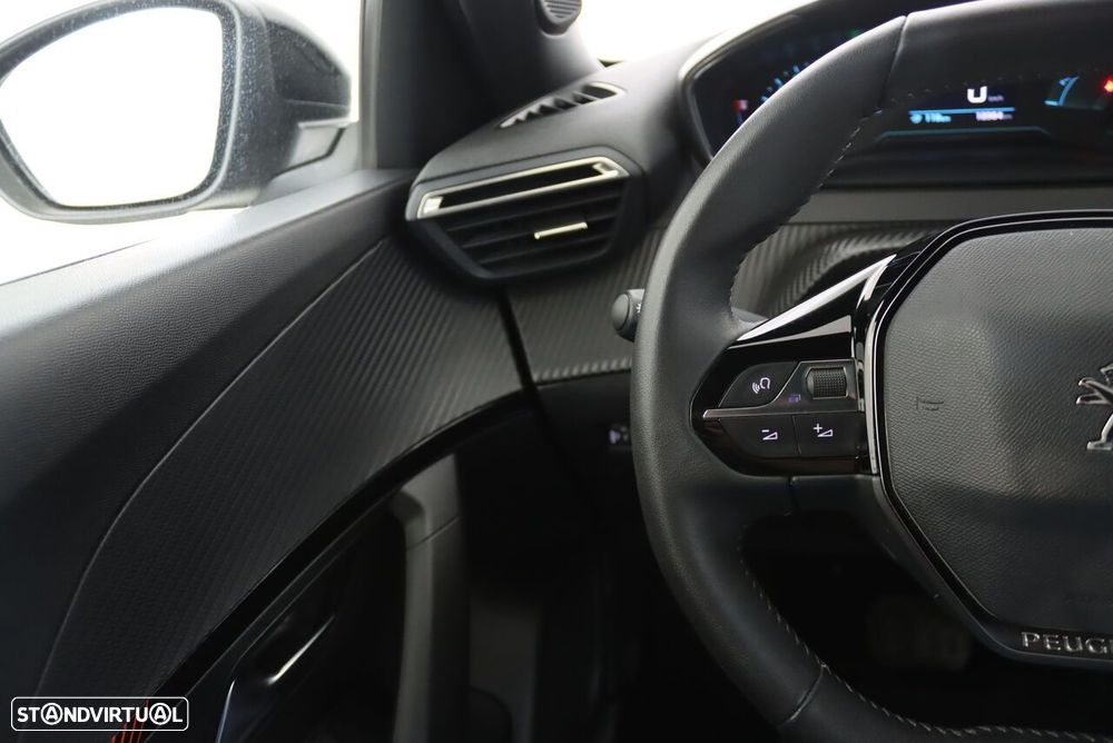 Peugeot e-2008 50 kWh Active Pack - 18