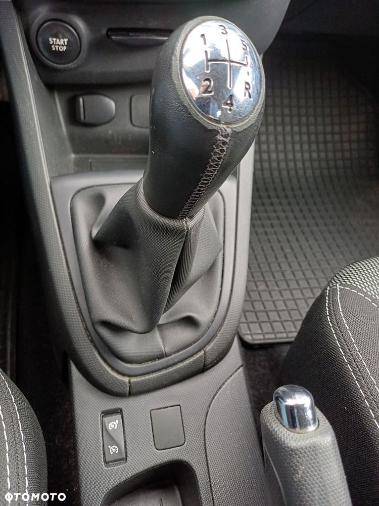 Renault Clio 1.2 16V Authentique - 19