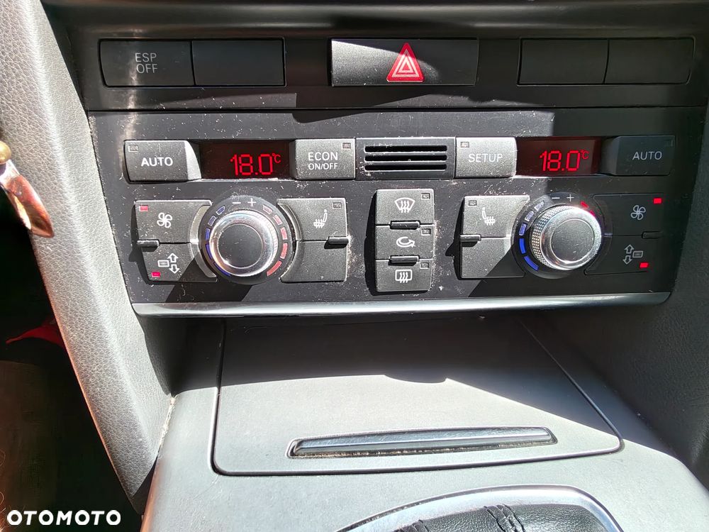 Audi A6 Avant 2.4 Multitronic - 16
