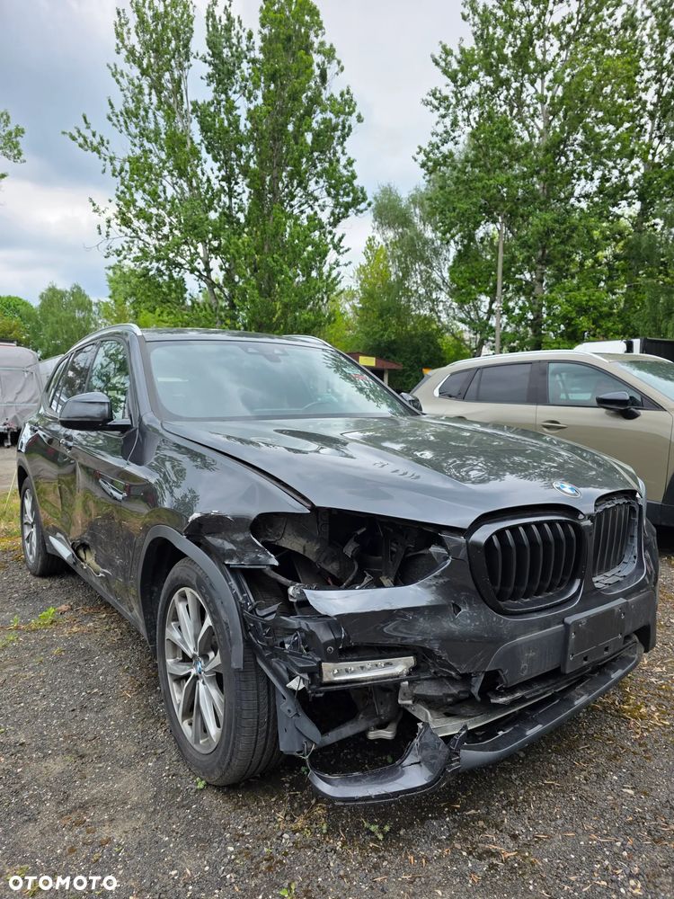 BMW X3 xDrive30i xLine - 2