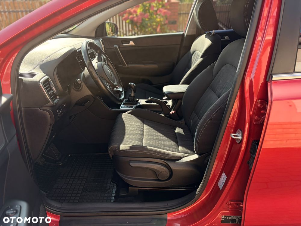 Kia Sportage - 36