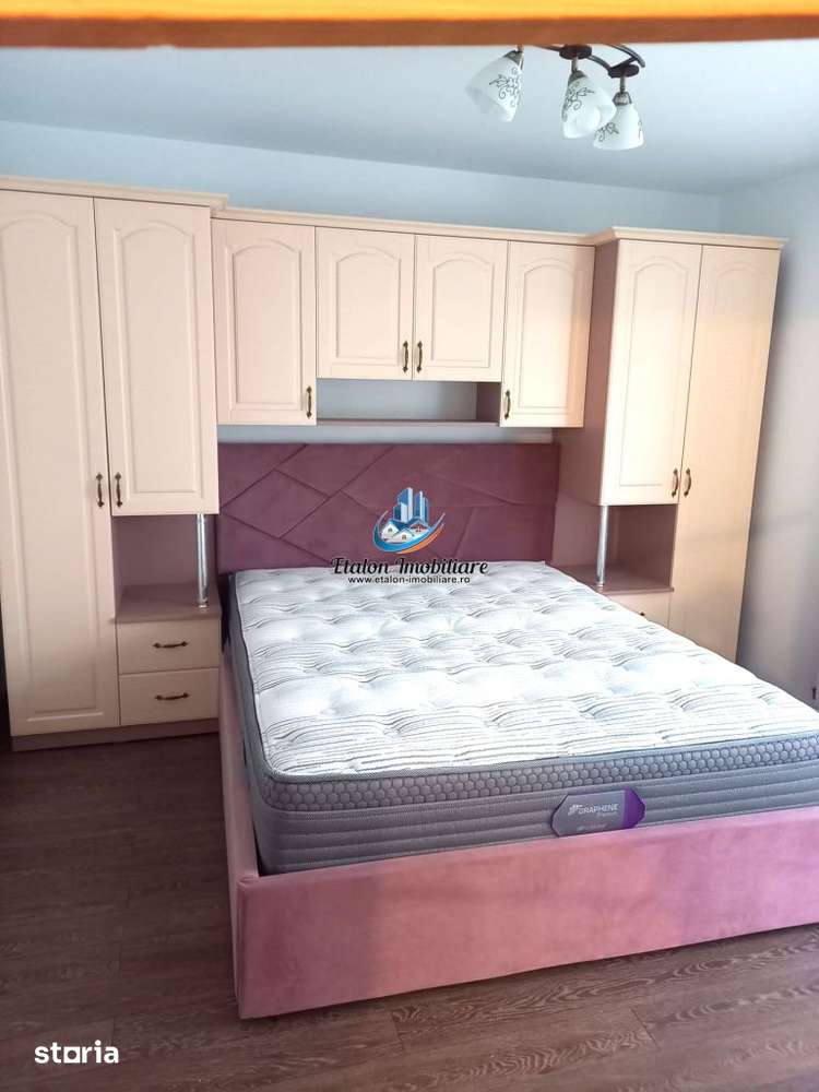Apartament 2 camere, etaj 2, centru Piatra Neamt — fotografia 1