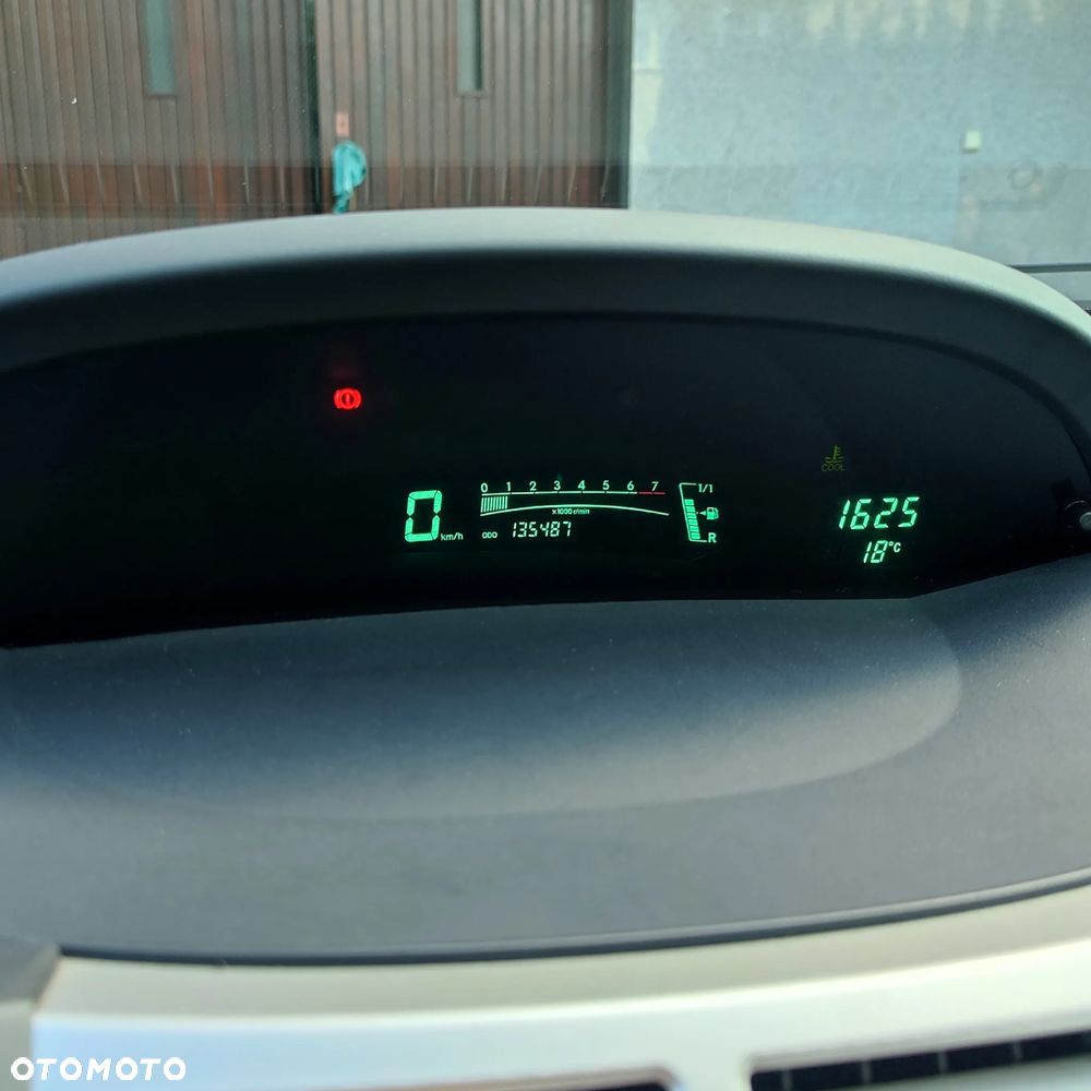 Toyota Yaris 1.0 Luna A/C - 6
