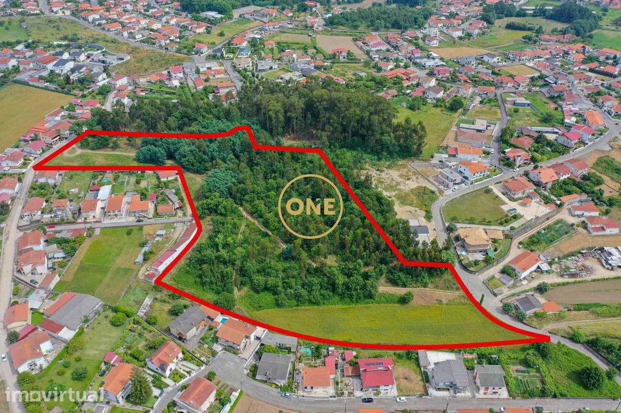 Terreno de construção - Grande imagem: 2/20