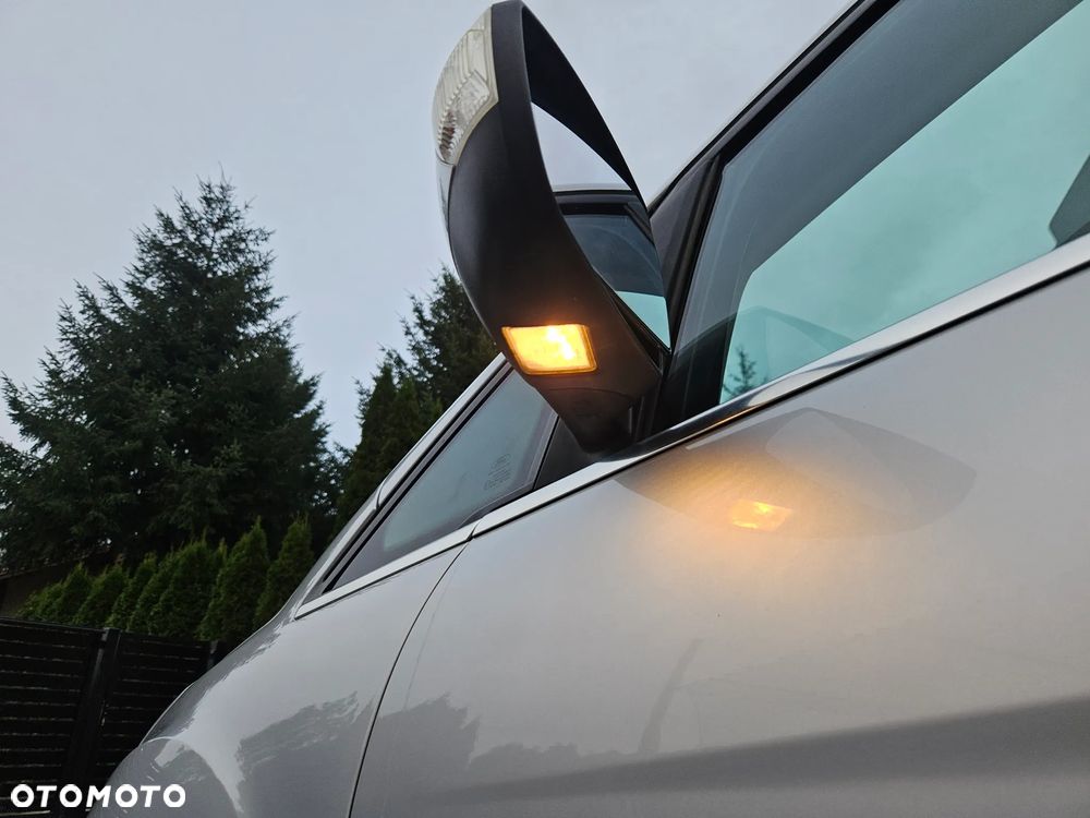 Ford C-MAX - 19