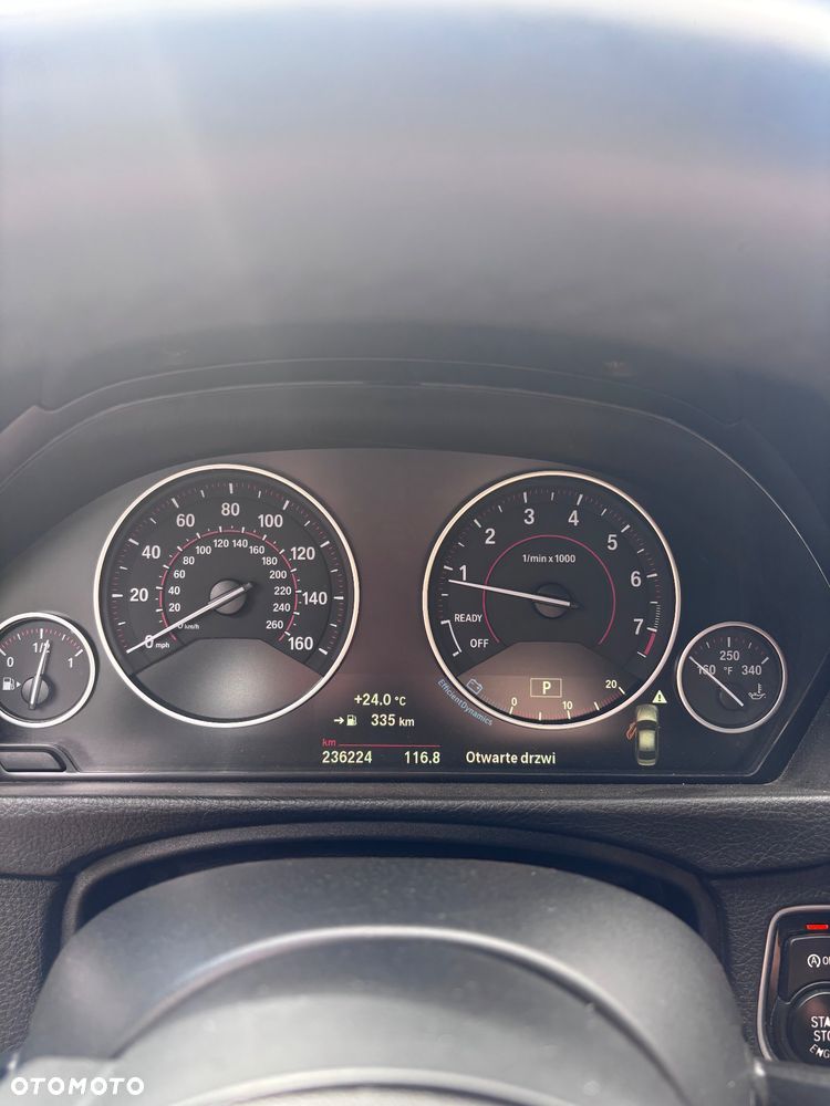 BMW Seria 3 335i xDrive Sport Line - 15
