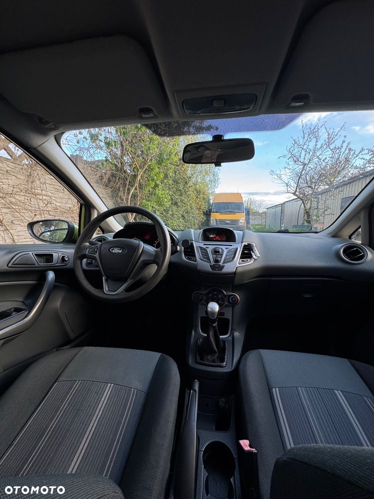 Ford Fiesta 1.4 TDCI - 11