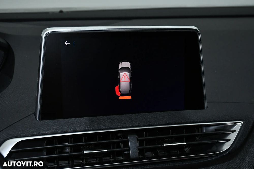 Peugeot 3008 PureTech 130 Stop & Start GPF EAT8 Allure - 18