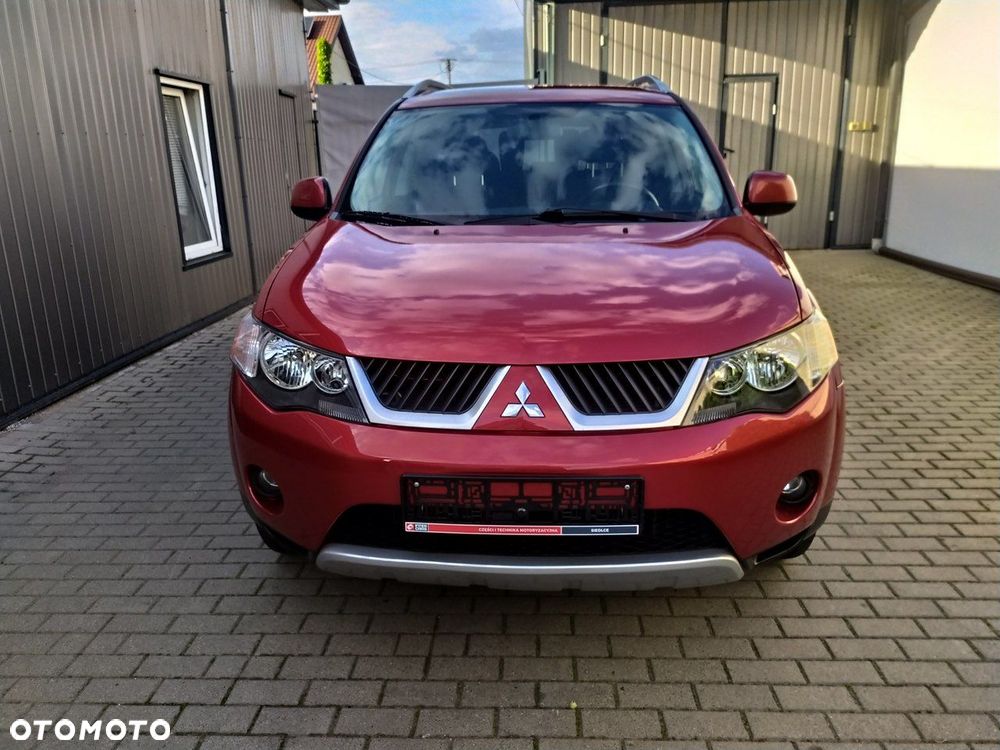 Mitsubishi Outlander 2.4 4WD CVT Intense - 11