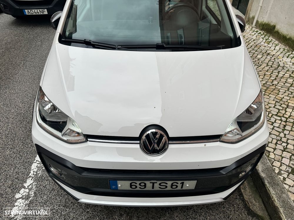 VW Cross Up! 1.0 - 15