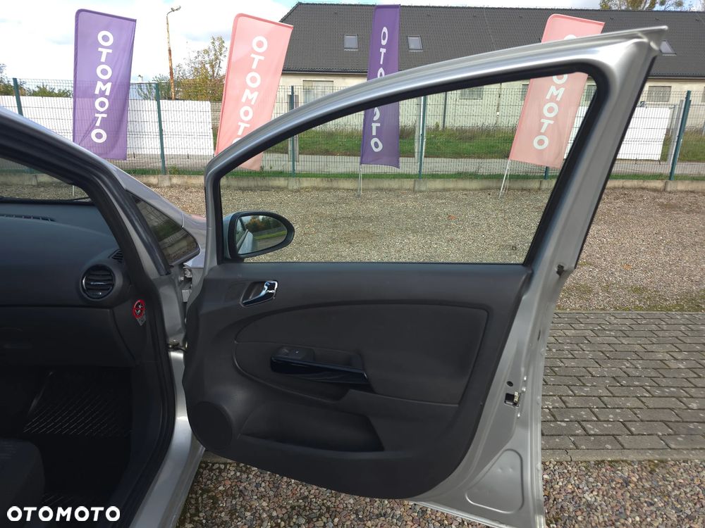 Opel Corsa 1.2 16V Enjoy - 14