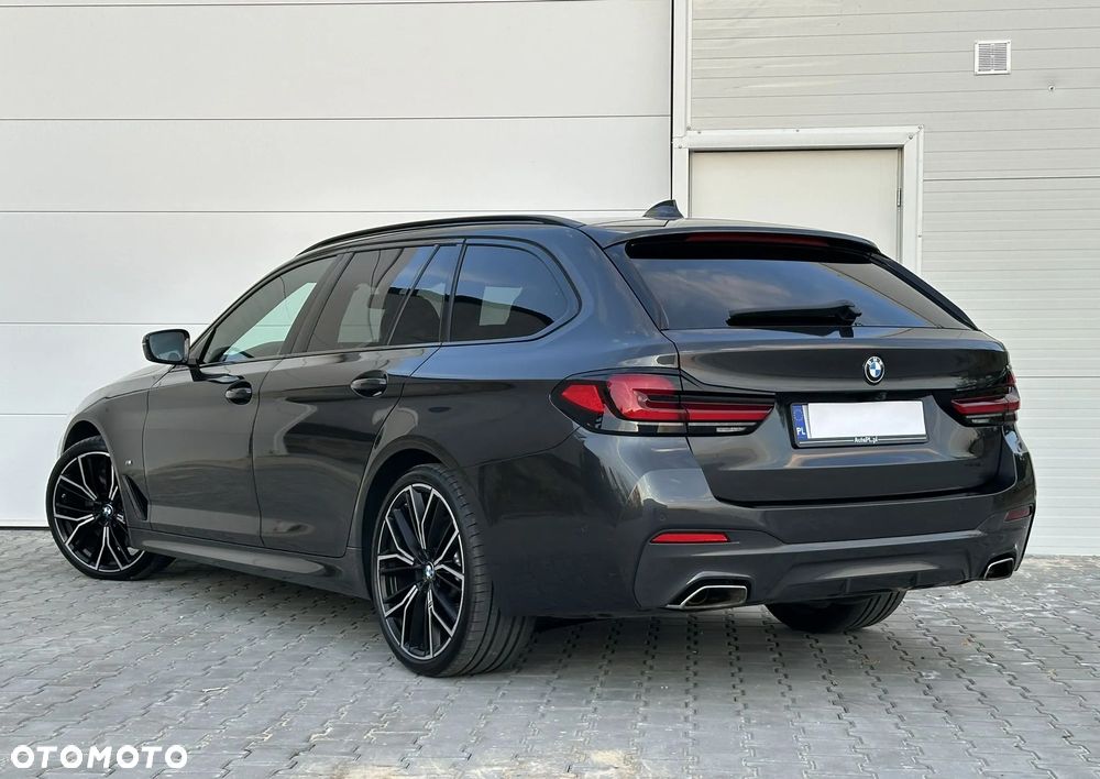 BMW Seria 5 530d xDrive M Sport Edition - 4