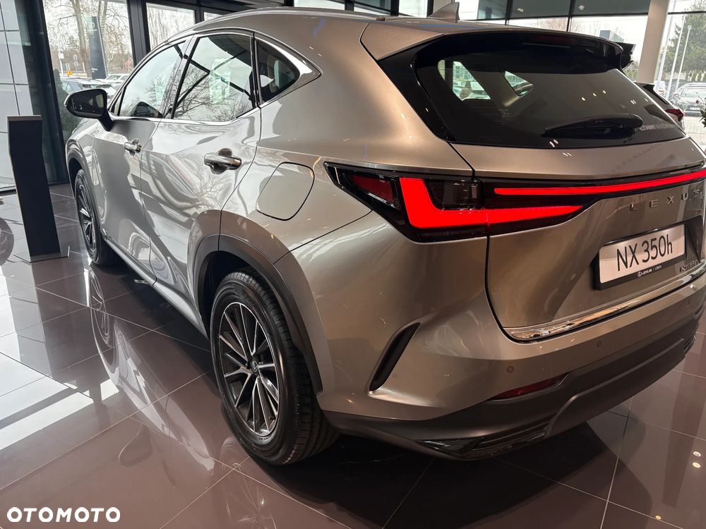 Lexus NX 350h Elegance 2WD - 3
