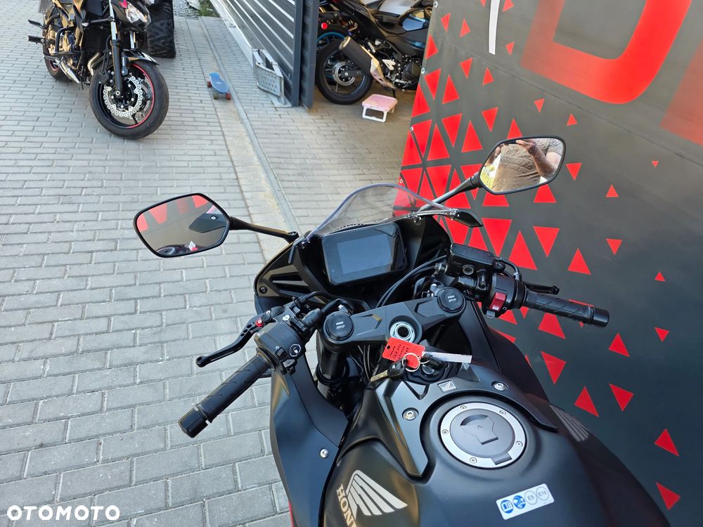 Honda CBR - 21