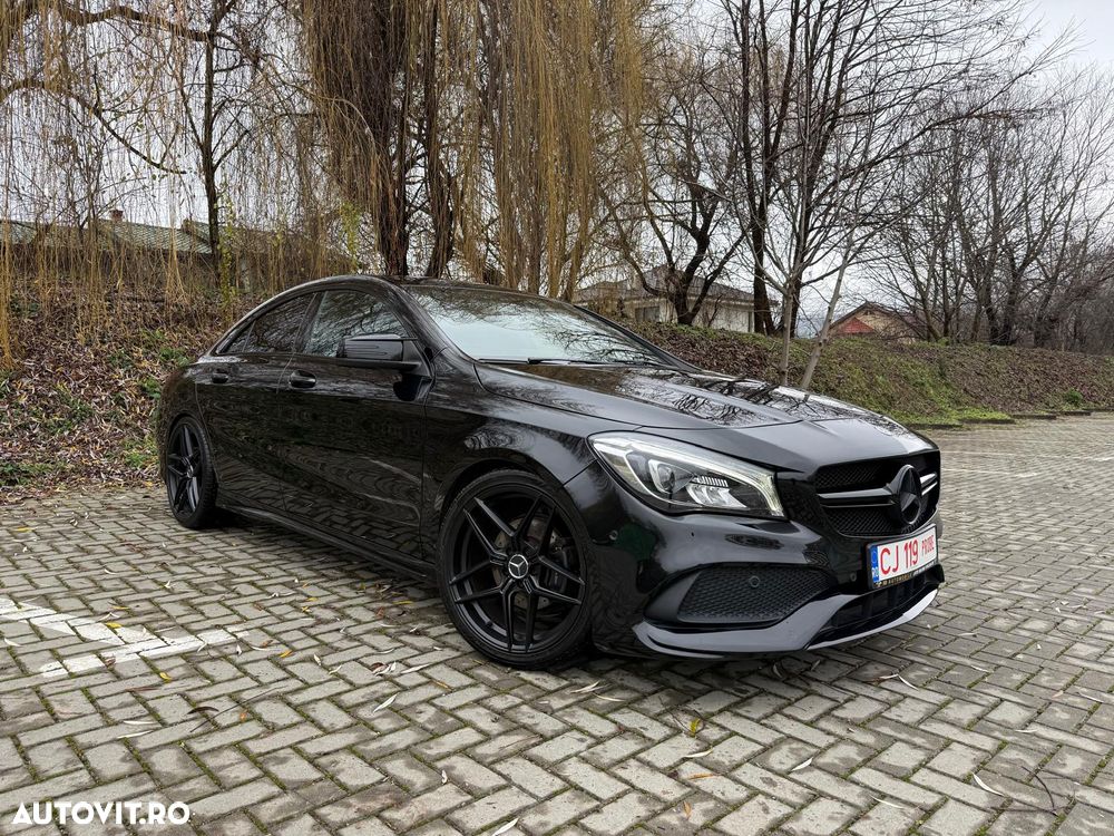 Mercedes-Benz CLA 180 7G-DCT AMG Line - 3