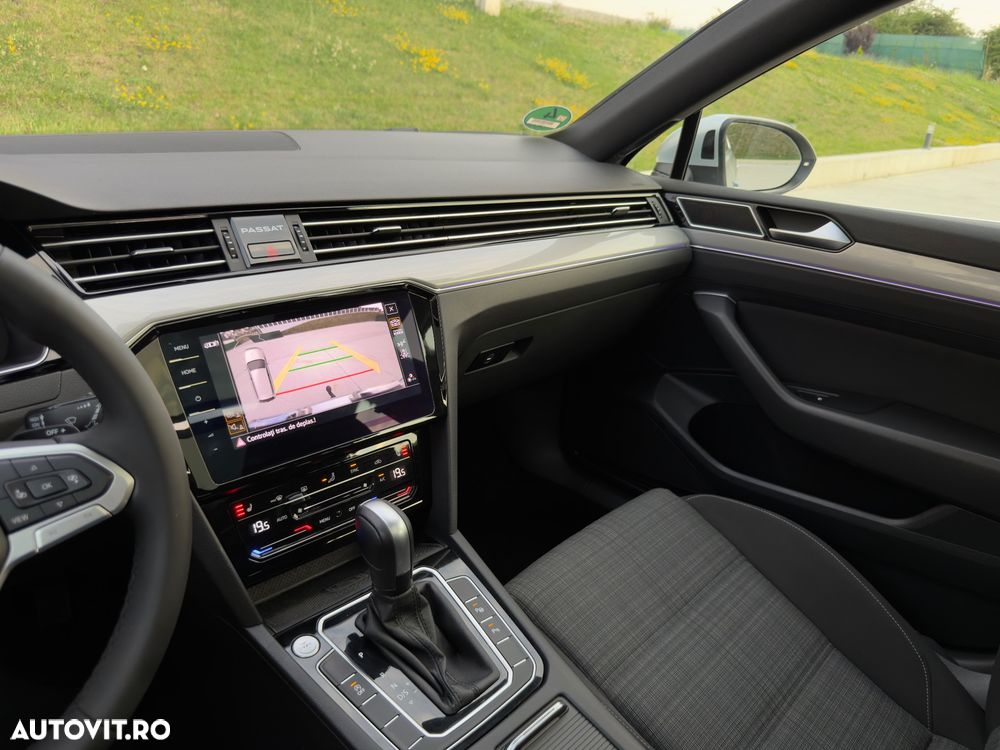 Volkswagen Passat 2.0 TDI SCR DSG Business - 19